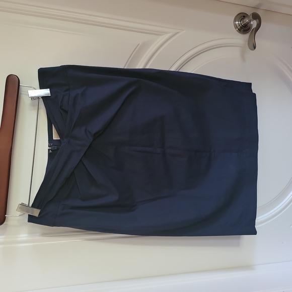 Navy blue Michael Kors Skirt - Picture 2 of 8